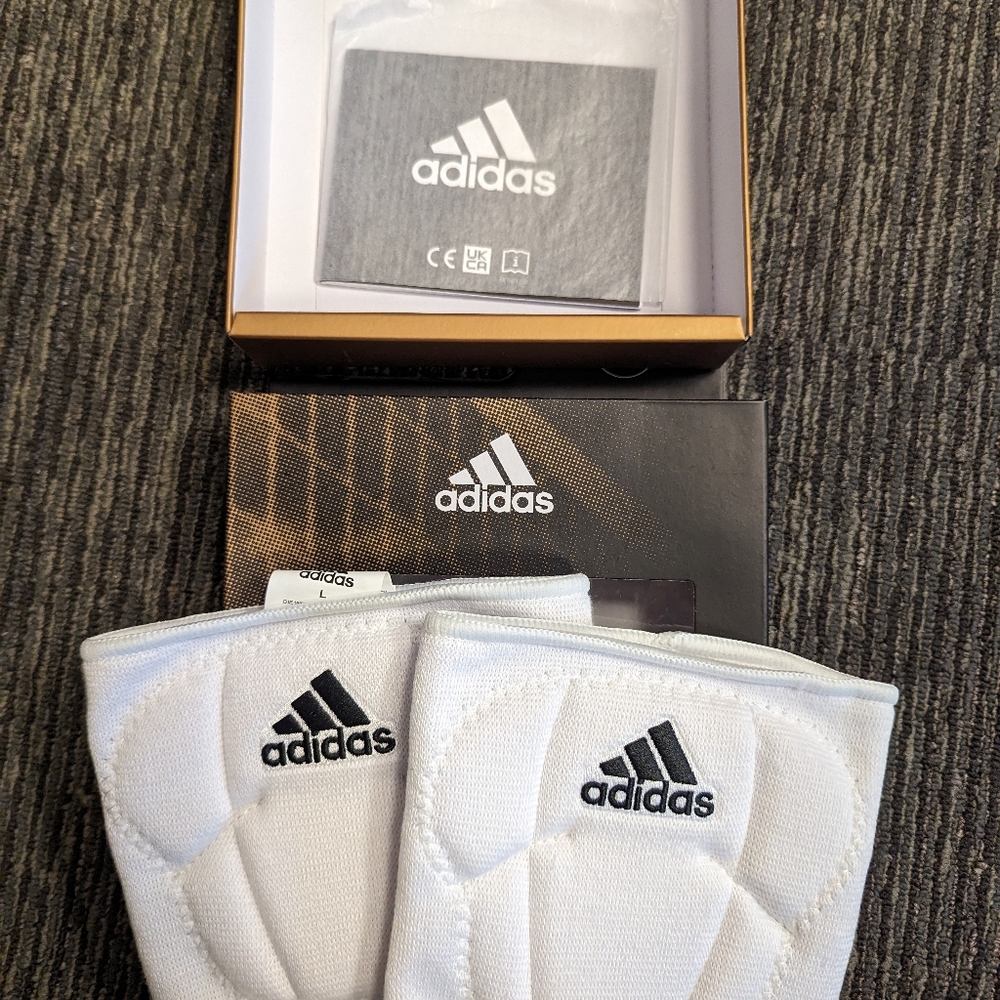 Adidas 5 inch knee pads